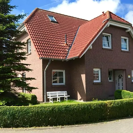 Family And Dog Apartment *